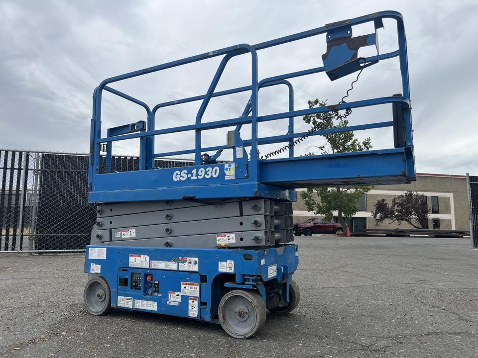 2019 Genie GS-1930