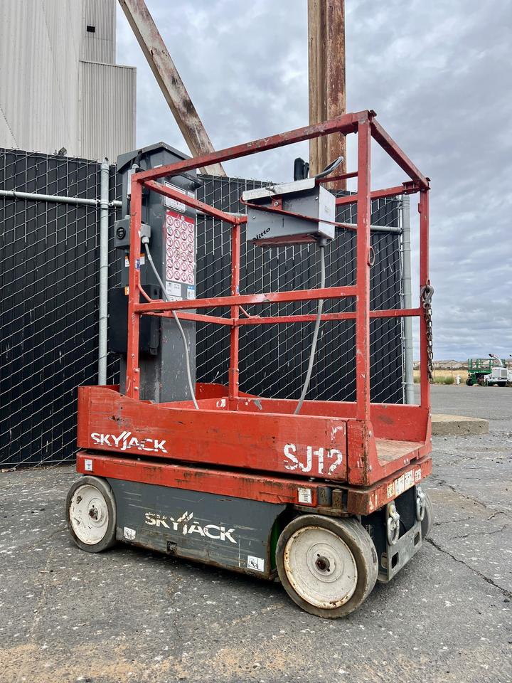 2018 Skyjack SJ12