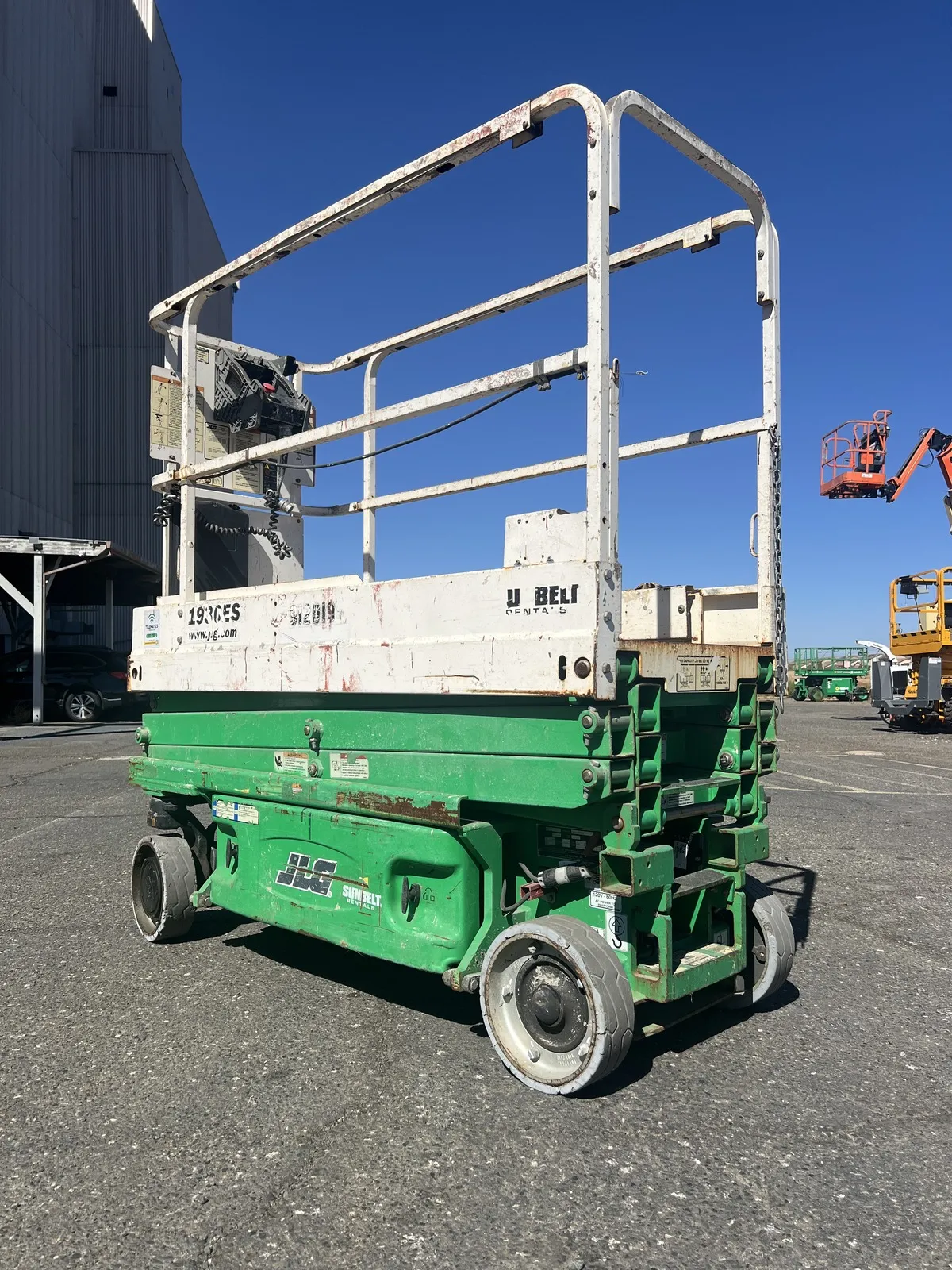 2016 JLG 1930ES
